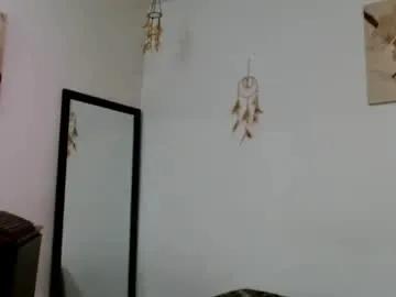 bombshellbaeby on Chaturbate