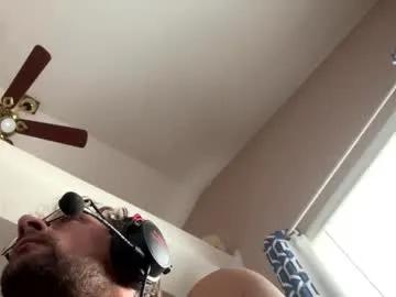 boysetsfire34 on Chaturbate