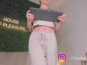 chloe_dee_ on Chaturbate