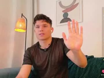 chris_argent on Chaturbate