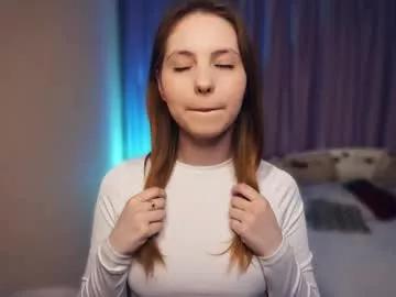 constanceglascov on Chaturbate 