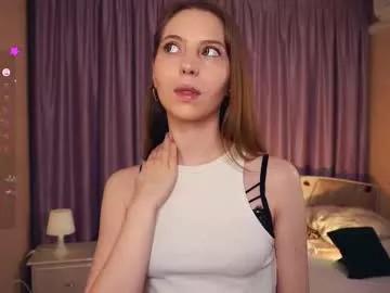 constanceglascov on Chaturbate 