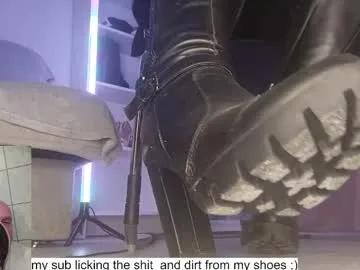 cruel_siren on Chaturbate