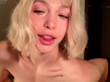 cutieeeeva from Chaturbate