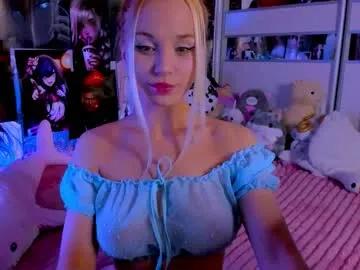 Freechat cuttie_ponyy on Chaturbate