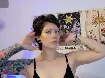 dan_universe on Chaturbate