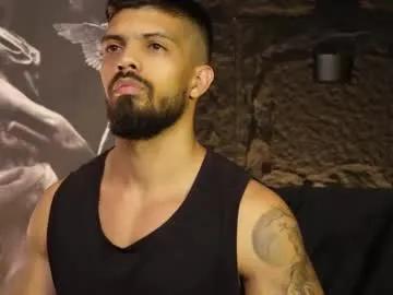 dann_saenz on Chaturbate