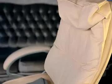 daphne_moss on Chaturbate