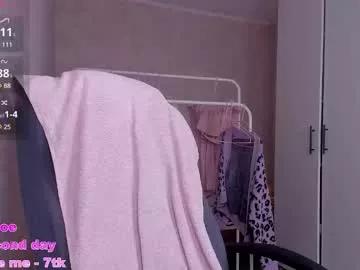 dark_willllow on Chaturbate