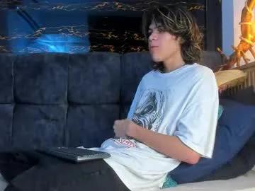 diamond_twink on Chaturbate