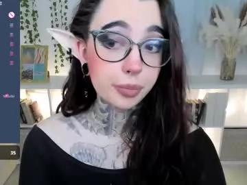 dixipixi_ on Chaturbate
