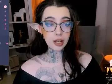 dixipixi_ from Chaturbate