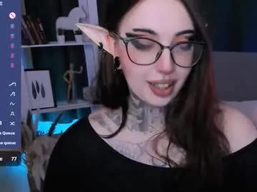 dixipixi_ on Chaturbate