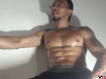 dominic_donnovan on Chaturbate