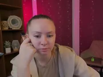dora_di1 on Chaturbate