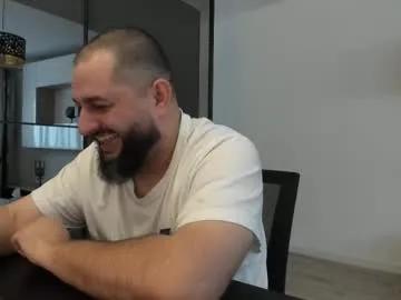 dravenpeak on Chaturbate