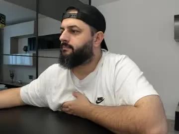 dravenpeak on Chaturbate