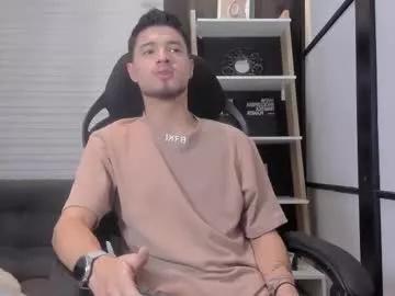 edwardross_ on Chaturbate