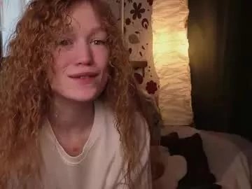 Freechat emiliyafox on Chaturbate