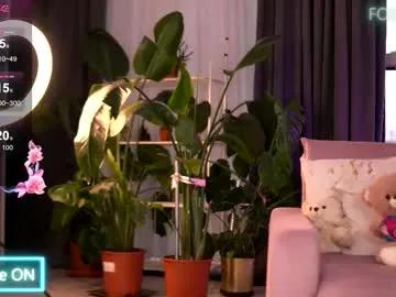 emilyraymont on Chaturbate