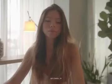 Freechat emma_lu1 on Chaturbate