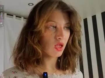 ethalhatchell on Chaturbate