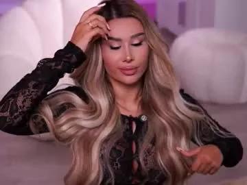 evazane on Chaturbate