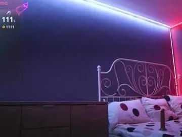 extra_topping on Chaturbate