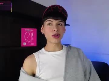 ezra_storm on Chaturbate