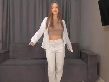 Freechat gildedkitten on Chaturbate