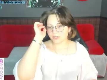 glimmer_goddesss on Chaturbate