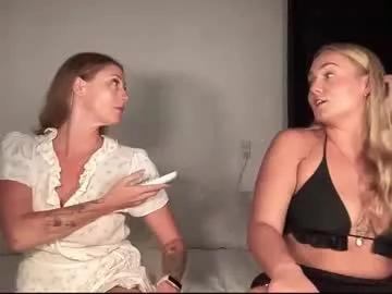 green_eyed_goddess_ on Chaturbate