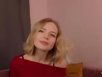 gwenkevwitch on Chaturbate