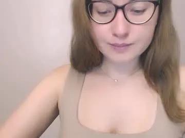 Away hartfoxx on Chaturbate