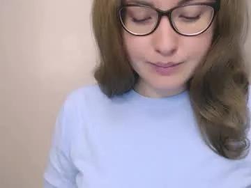 Away hartfoxx on Chaturbate