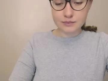 Away hartfoxx on Chaturbate