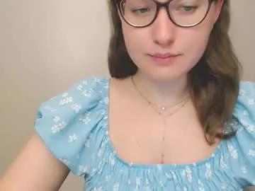 Away hartfoxx on Chaturbate