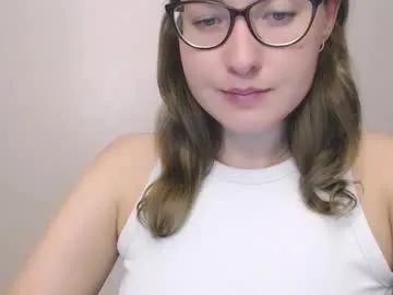 Away hartfoxx on Chaturbate