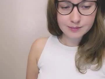 Away hartfoxx on Chaturbate