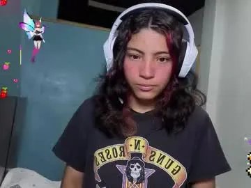 helia_n_amy on Chaturbate