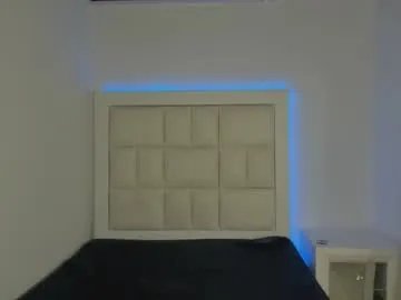 hellen__smith_ on Chaturbate