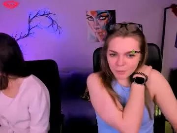 Freechat helli_belli on Chaturbate