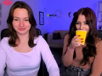 Freechat helli_belli on Chaturbate