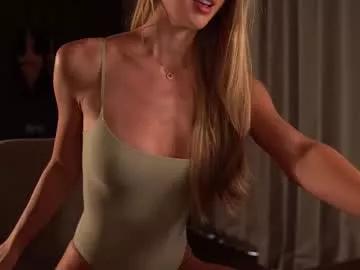 heyhorny_cb on Chaturbate