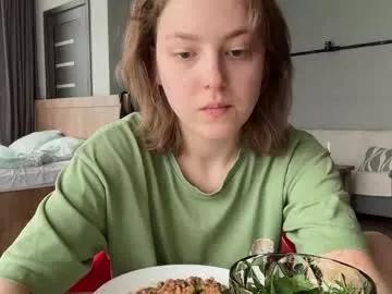 holydori on Chaturbate 