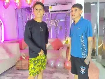 houseofwarrios on Chaturbate