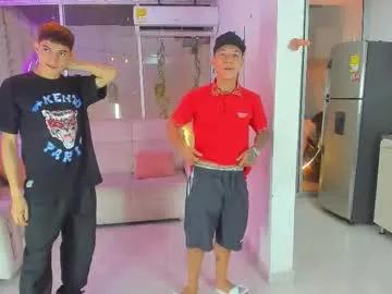 houseofwarrios on Chaturbate