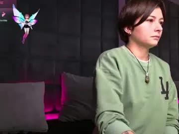 ishtardivine on Chaturbate