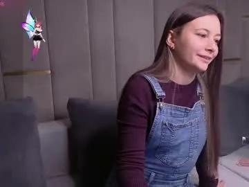 ishtardivine on Chaturbate