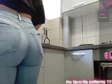 jeniffer1313 on Chaturbate